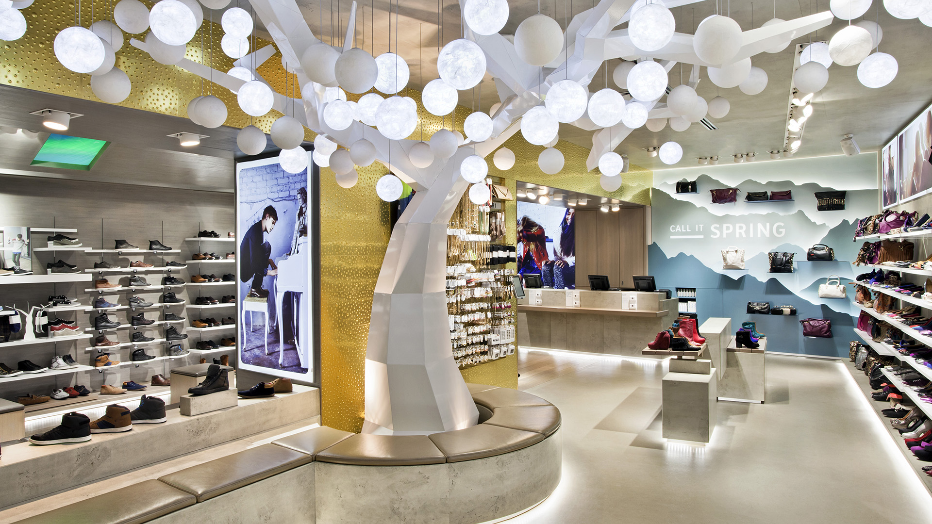 Dart stages the shop concept for Aldo CIS for the flagship store on Oxford Street