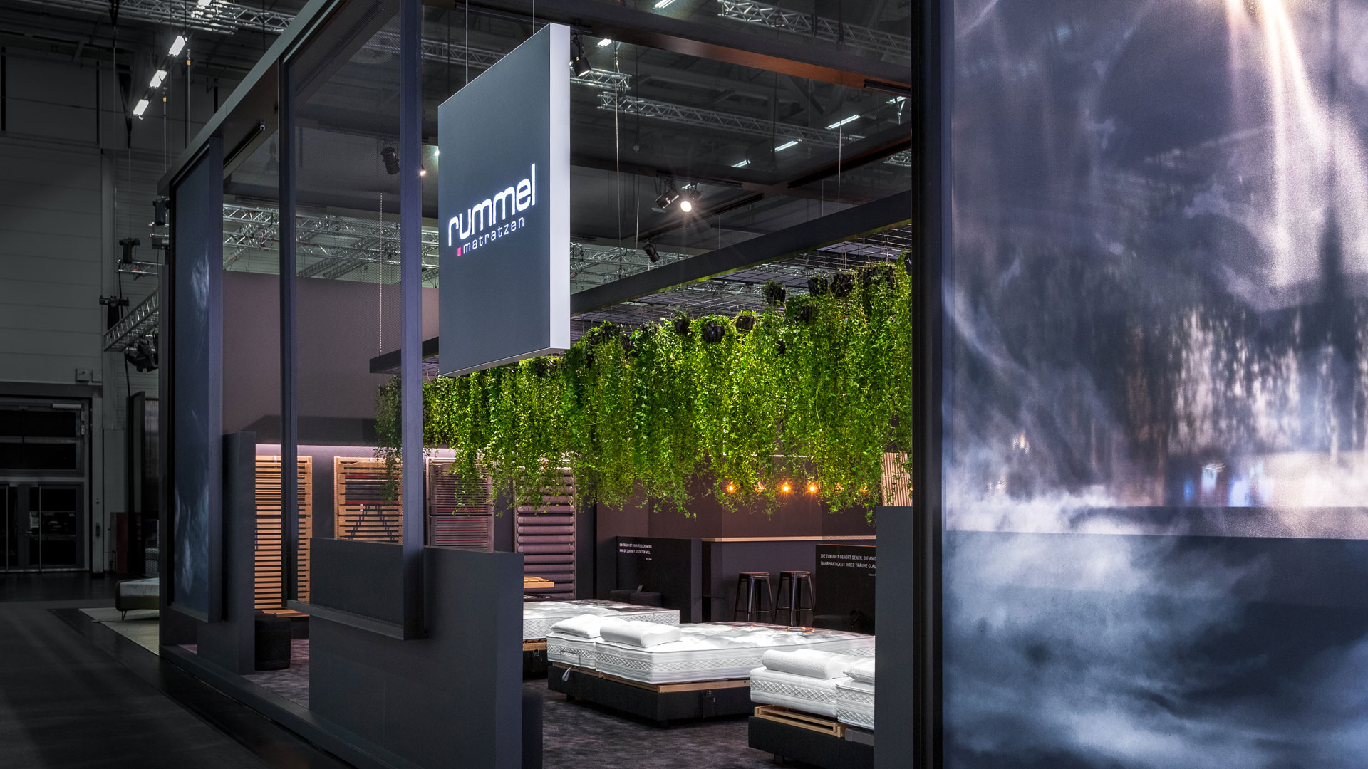 Dart stages the Rummel Matratzen fair stand at the imm cologne 2019