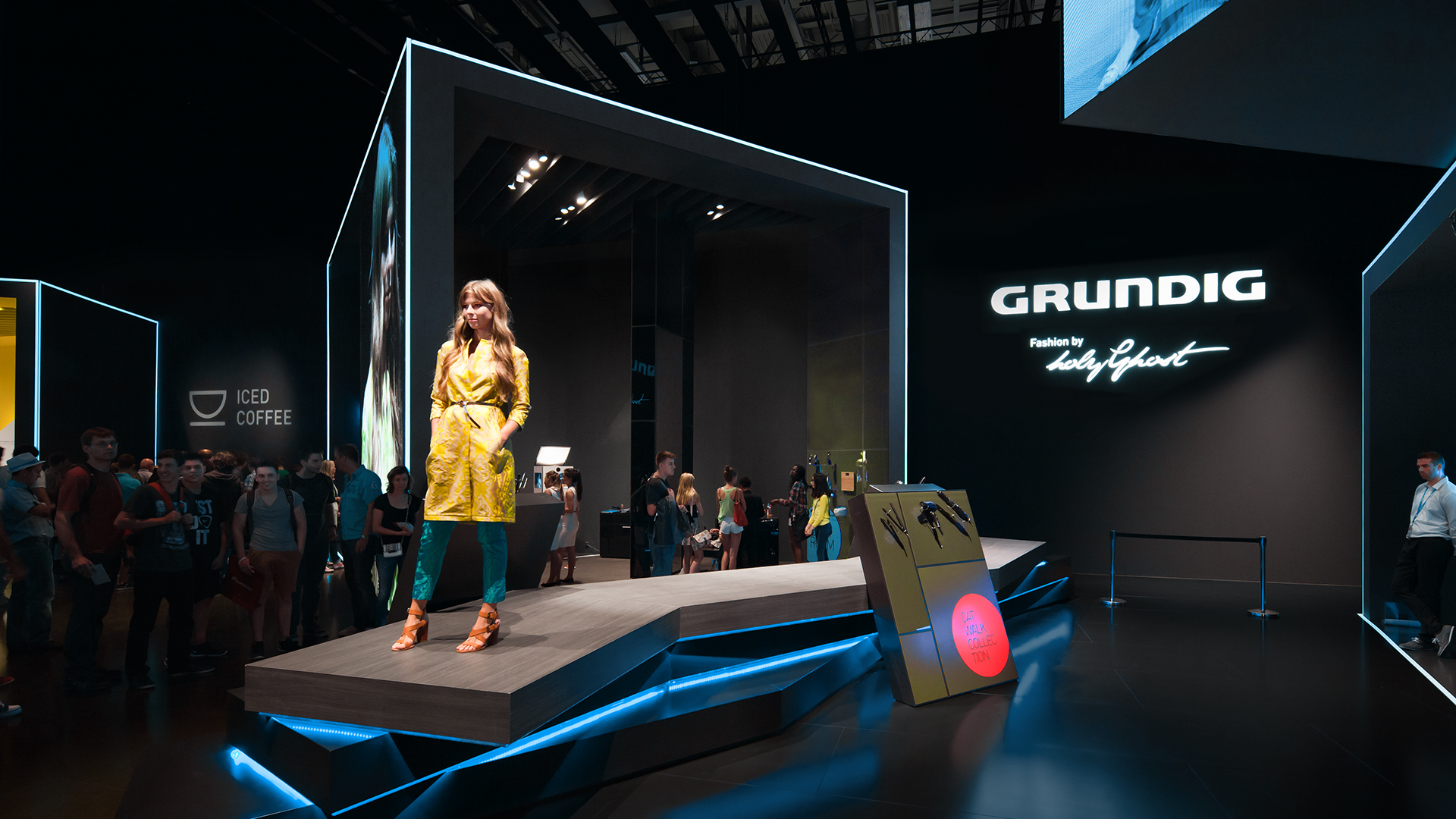 Dart inszeniert den Messestand von Grundig auf der IFA 2014