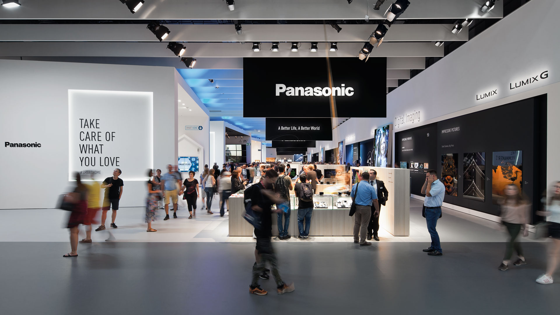 Dart stages the Panasonic fair stand at the IFA 2016
