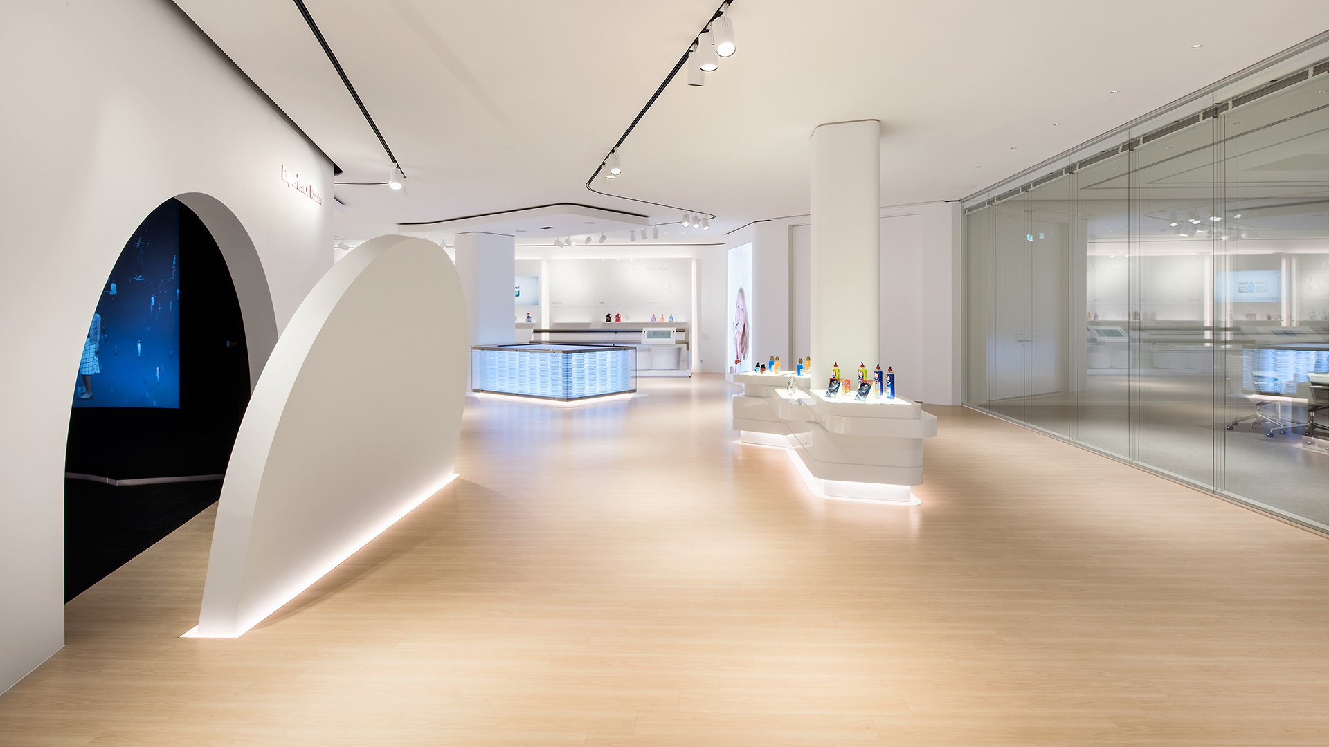 Dart inszeniert die Ausstellung Global Experience Center 2015 in Düsseldorf für Henkel